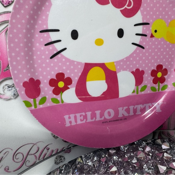 Hello kitty plate plastic pink bird cute collector item kitchen dining ware - Picture 3 of 7